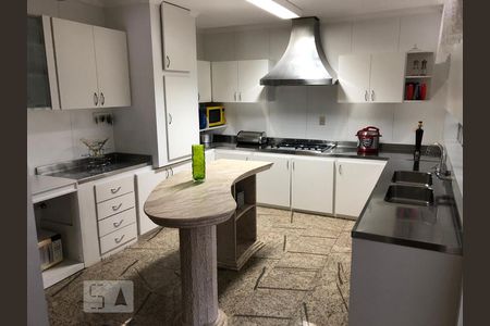 Casa à venda com 802m², 6 quartos e 8 vagas