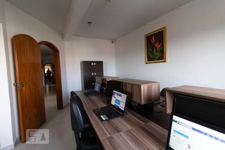 Casa à venda com 5 quartos, 650m² em Vila Maria Alta, São Paulo