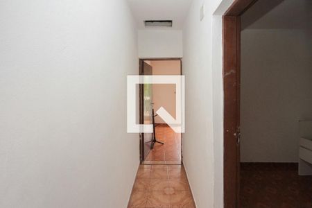 Corredor de apartamento para alugar com 2 quartos, 58m² em Sapopemba, São Paulo