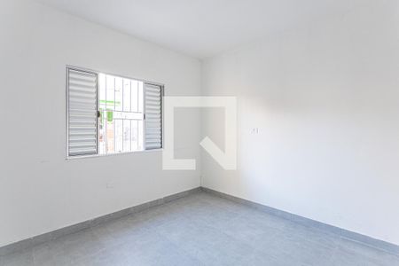 Quarto de casa para alugar com 3 quartos, 110m² em Santo Antônio, Osasco