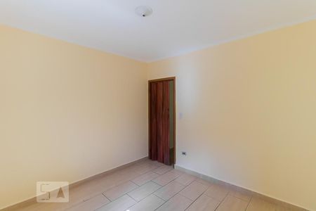 Quarto 1 de casa para alugar com 2 quartos, 67m² em Jardim Ponte Rasa, São Paulo