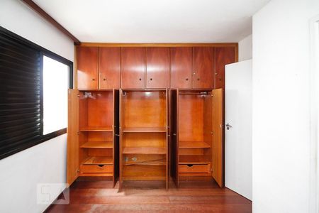 Apartamento para alugar com 93m², 3 quartos e 2 vagasQuarto 03