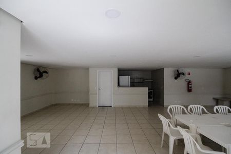 Apartamento para alugar com 93m², 3 quartos e 2 vagasÁrea comum - Salão de festas