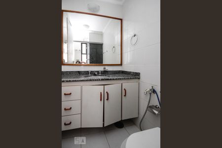 Apartamento para alugar com 93m², 3 quartos e 2 vagasBanheiro