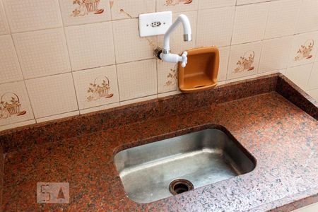 Apartamento à venda com 80m², 2 quartos e 1 vagaCozinha - Torneira