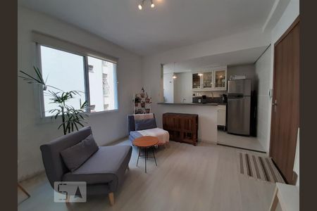 Sala de apartamento para alugar com 1 quarto, 51m² em Centro Histórico, Porto Alegre