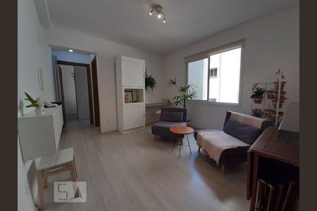 Sala de apartamento para alugar com 1 quarto, 51m² em Centro Histórico, Porto Alegre