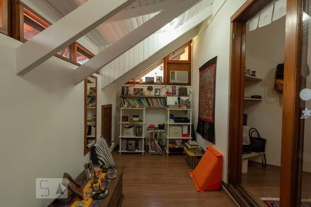 Casa à venda com 350m², 4 quartos e 3 vagasquarto 1