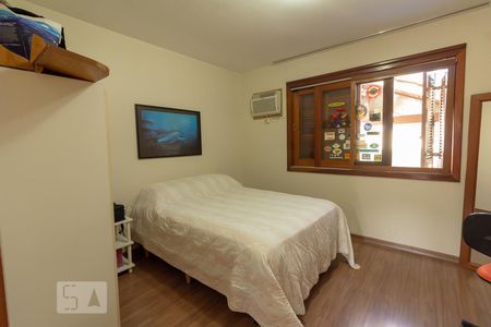 Casa à venda com 350m², 4 quartos e 3 vagasquarto 4