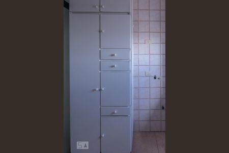 Apartamento para alugar com 80m², 2 quartos e 2 vagas Apartamento para alugar com 80m², 2 quartos e 2 vagasÁrea de Serviço