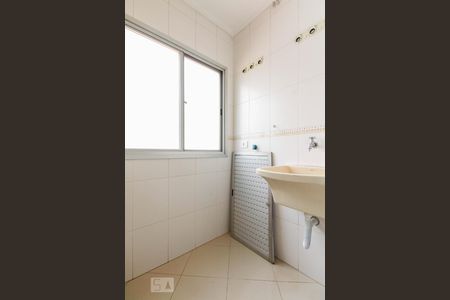 Apartamento para alugar com 60m², 2 quartos e 1 vagaÁrea de serviço 