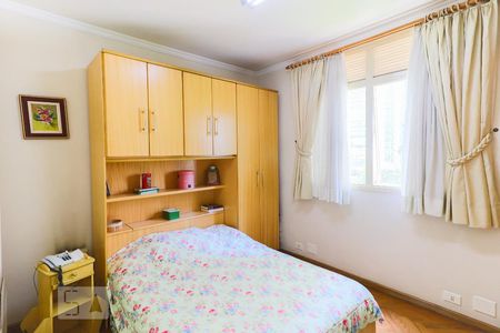 Apartamento para alugar com 410m², 4 quartos e 5 vagas Apartamento para alugar com 410m², 4 quartos e 5 vagasQuarto de Serviço
