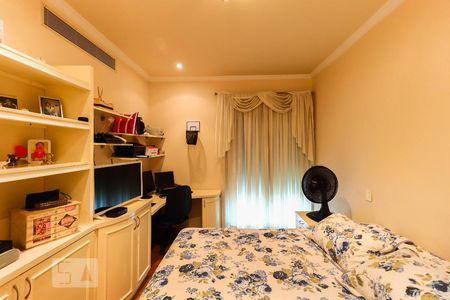 Apartamento para alugar com 410m², 4 quartos e 5 vagas Apartamento para alugar com 410m², 4 quartos e 5 vagasSuíte 3