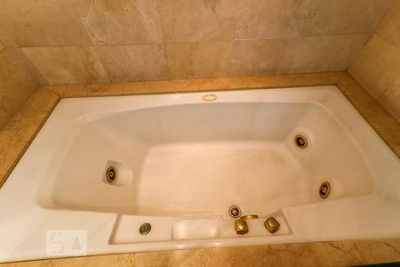 Apartamento para alugar com 410m², 4 quartos e 5 vagas Apartamento para alugar com 410m², 4 quartos e 5 vagasSuíte 4