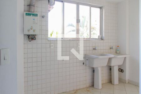 Casa de condomínio à venda com 579m², 5 quartos e 4 vagasÁrea de Serviço