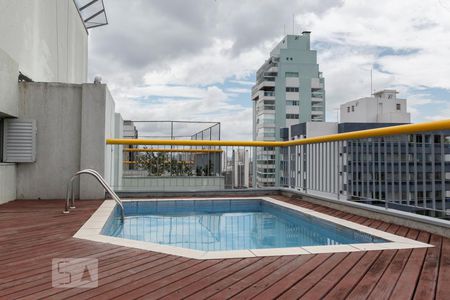Apartamento à venda com 200m², 3 quartos e 2 vagasCobertura - Piscina privativa 