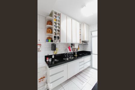 Apartamento à venda com 200m², 3 quartos e 2 vagasCozinha