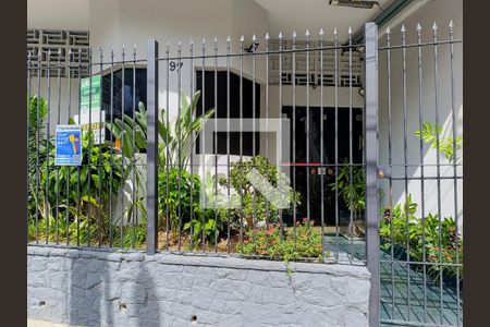 Apartamento à venda com 106m², 3 quartos e sem vagaFachada - Plaquinha