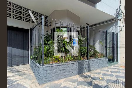 Apartamento à venda com 106m², 3 quartos e sem vagaFachada - Plaquinha