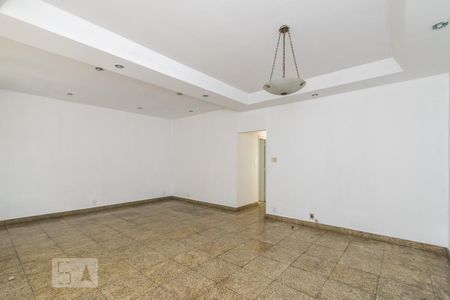 Sala de casa para alugar com 3 quartos, 133m² em Braz de Pina, Rio de Janeiro