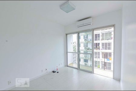 Sala de apartamento à venda com 2 quartos, 70m² em Rio Comprido, Rio de Janeiro