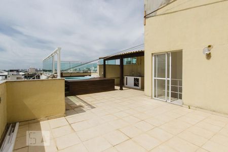 Apartamento à venda com 153m², 3 quartos e 1 vaga Apartamento à venda com 153m², 3 quartos e 1 vagaÁrea Externa (Segundo Andar)