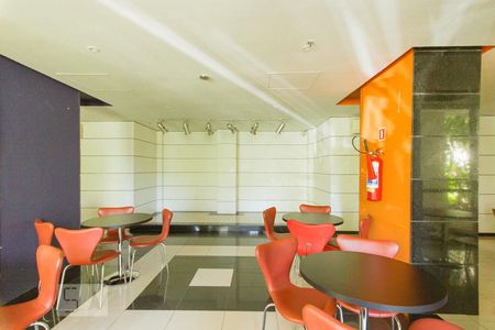 Apartamento à venda com 153m², 3 quartos e 1 vaga Apartamento à venda com 153m², 3 quartos e 1 vagaÁrea Comum