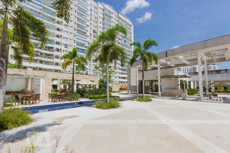 Apartamento à venda com 153m², 3 quartos e 1 vaga Apartamento à venda com 153m², 3 quartos e 1 vagaÁrea Comum