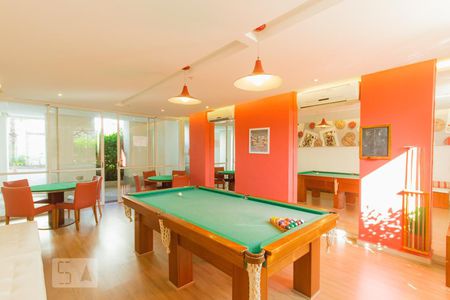 Apartamento à venda com 153m², 3 quartos e 1 vaga Apartamento à venda com 153m², 3 quartos e 1 vagaÁrea Comum