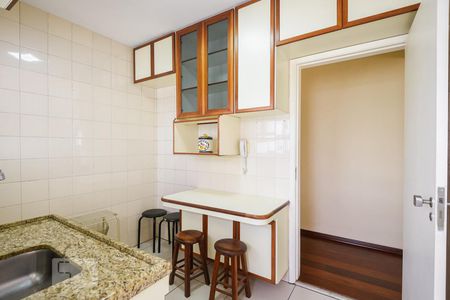Apartamento à venda com 64m², 3 quartos e 1 vaga