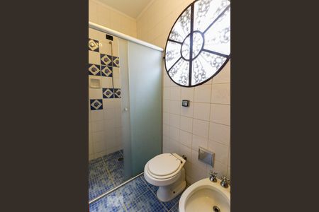 Casa à venda com 450m², 5 quartos e 6 vagas Casa à venda com 450m², 5 quartos e 6 vagasSuíte 5