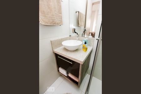 Banheiro Social de apartamento para alugar com 2 quartos, 64m² em Macedo, Guarulhos