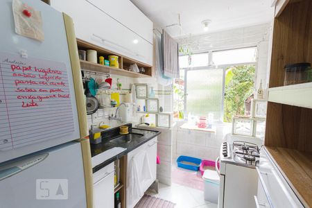 Apartamento à venda com 52m², 2 quartos e 1 vagaCozinha e Área de Serviço