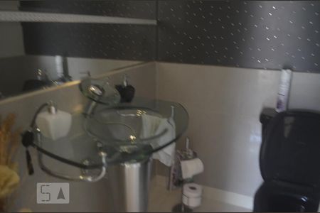 Casa à venda com 325m², 4 quartos e 2 vagasLavabo