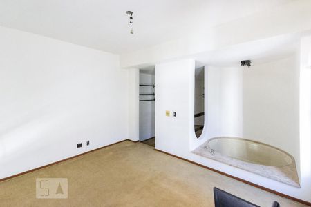 Quarto de apartamento para alugar com 1 quarto, 71m² em Itaim Bibi, São Paulo