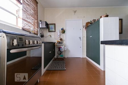 Apartamento para alugar com 172m², 3 quartos e 1 vaga Apartamento para alugar com 172m², 3 quartos e 1 vagaCozinha