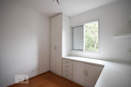 Quarto de apartamento para alugar com 2 quartos, 55m² em Vila Andrade, São Paulo