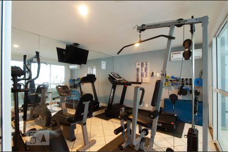 Apartamento à venda com 70m², 2 quartos e 1 vaga Apartamento à venda com 70m², 2 quartos e 1 vagaÁrea comum - Academia