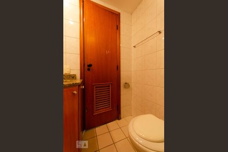 Apartamento à venda com 70m², 2 quartos e 1 vaga Apartamento à venda com 70m², 2 quartos e 1 vagaBanheiro