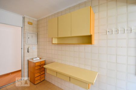 Apartamento à venda com 65m², 2 quartos e 1 vagaCozinha