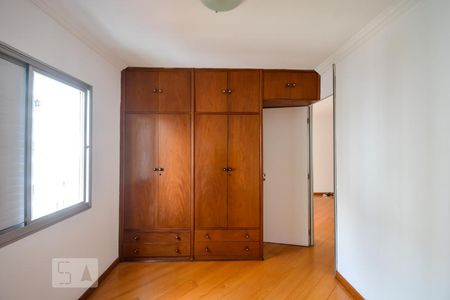 Apartamento à venda com 65m², 2 quartos e 1 vagaQuarto 