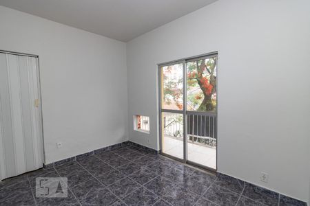 Apartamento à venda com 68m², 2 quartos e 1 vaga Apartamento à venda com 68m², 2 quartos e 1 vagaSuíte