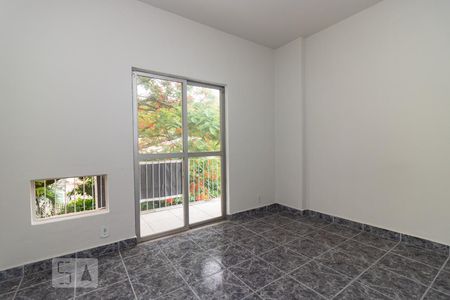 Apartamento à venda com 68m², 2 quartos e 1 vaga Apartamento à venda com 68m², 2 quartos e 1 vagaSuíte
