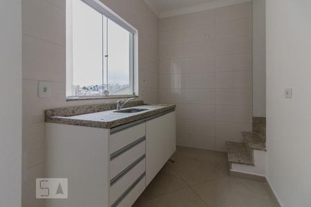 Cozinha de apartamento para alugar com 2 quartos, 55m² em Vila Junqueira, Santo André