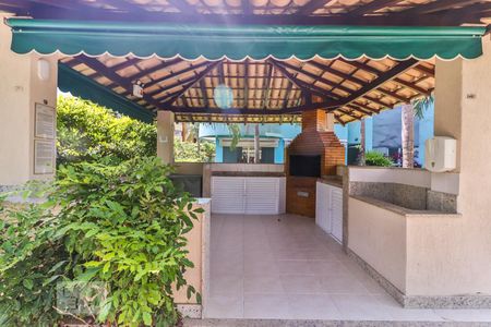 Apartamento para alugar com 77m², 2 quartos e 1 vaga