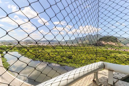 Apartamento para alugar com 77m², 2 quartos e 1 vaga