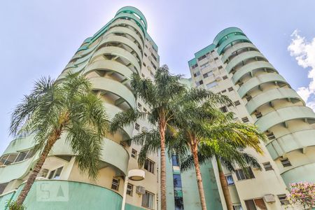Apartamento para alugar com 77m², 2 quartos e 1 vaga
