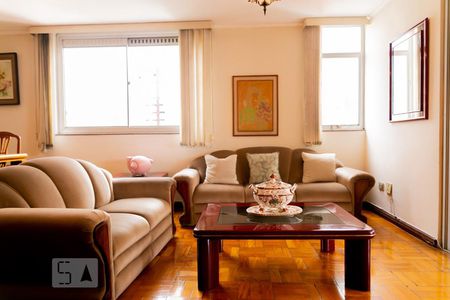 Sala de apartamento para alugar com 2 quartos, 121m² em Aclimação, São Paulo