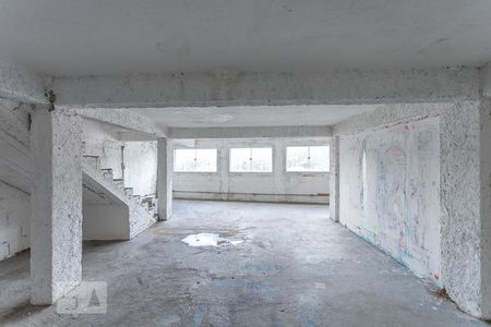 Casa à venda com 420m², 3 quartos e 8 vagasÁrea de Serviço 2