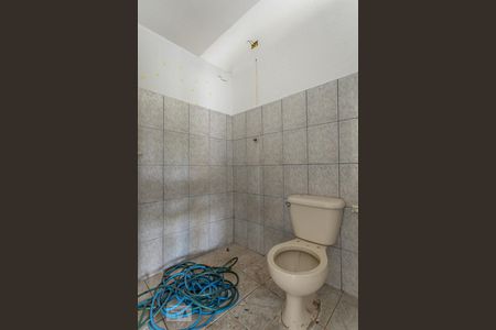 Casa à venda com 420m², 3 quartos e 8 vagasBanheiro Área de Serviço